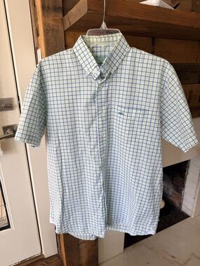 Men's Short-Sleeve Button-Down Plaid Shirt - Light Green & Light Blue